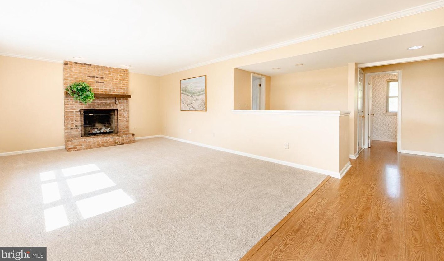 46 Snapdragon Dr, Upper Makefield PA  18940-9206 exterior