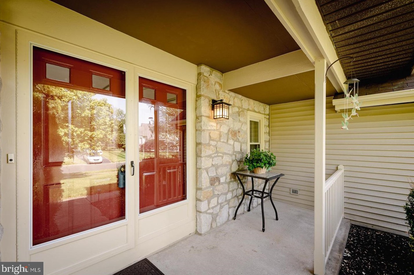 46 Snapdragon Dr, Upper Makefield PA  18940-9206 exterior