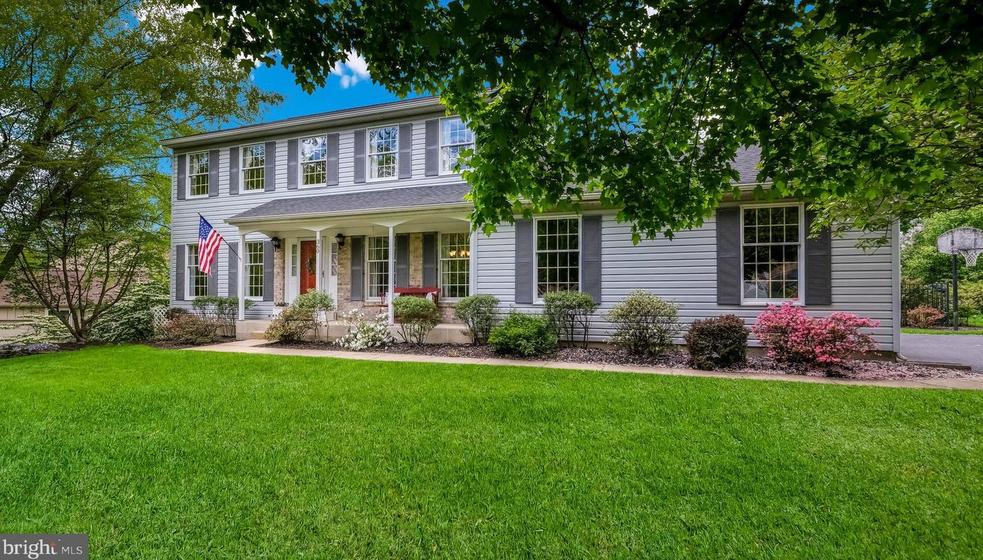360 Birdsong Way, Gardenville, PA