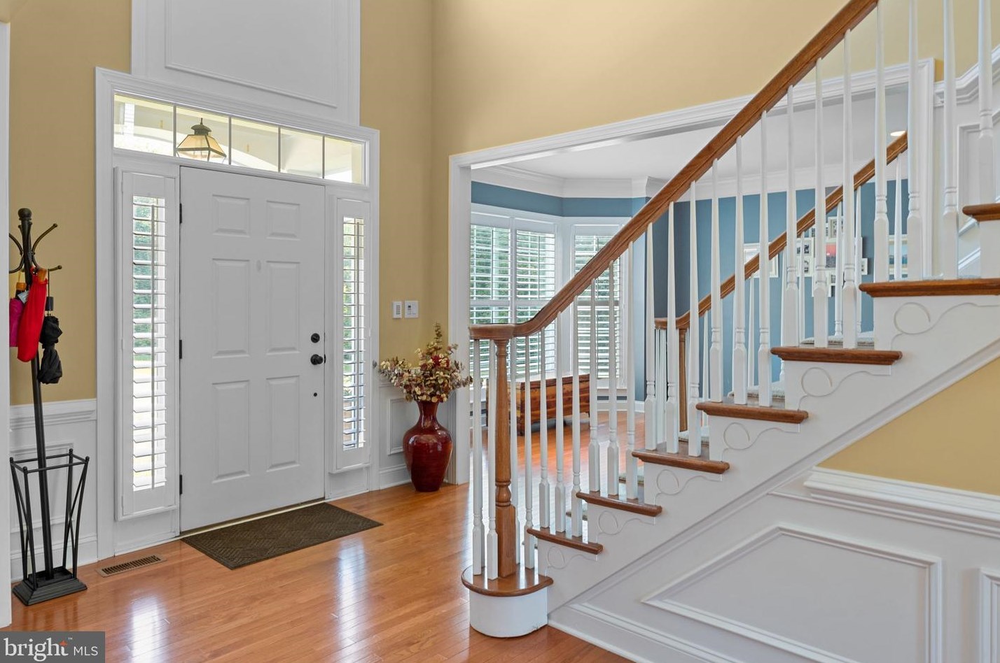 11 Cloverlee Ln, Upper Makefield PA  18940-1116 exterior