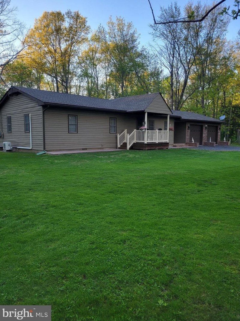 809 Marienstein Rd, Upper Black Eddy, PA 18972