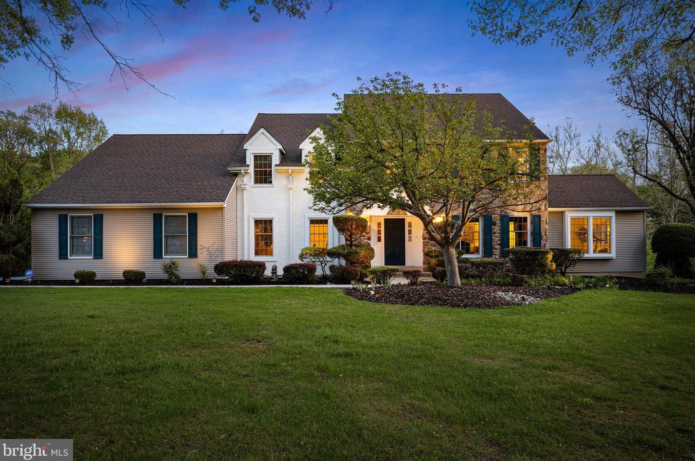 37 Ponderosa Dr, Southampton, PA 18966