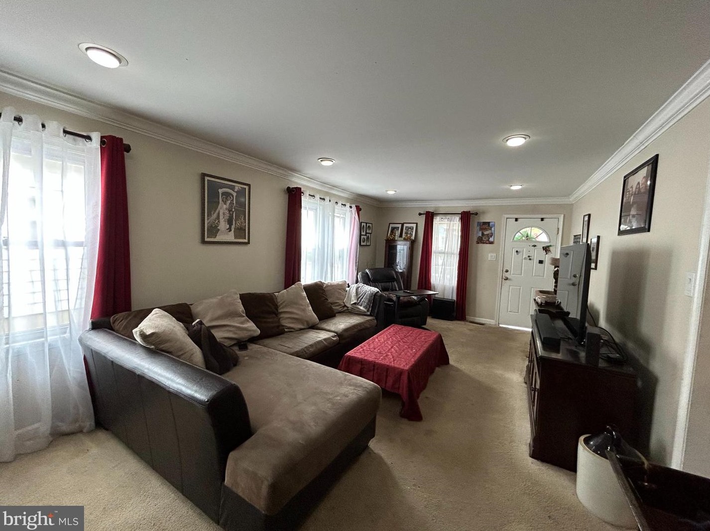 240 Osborne Ave, Yardley, PA 19067