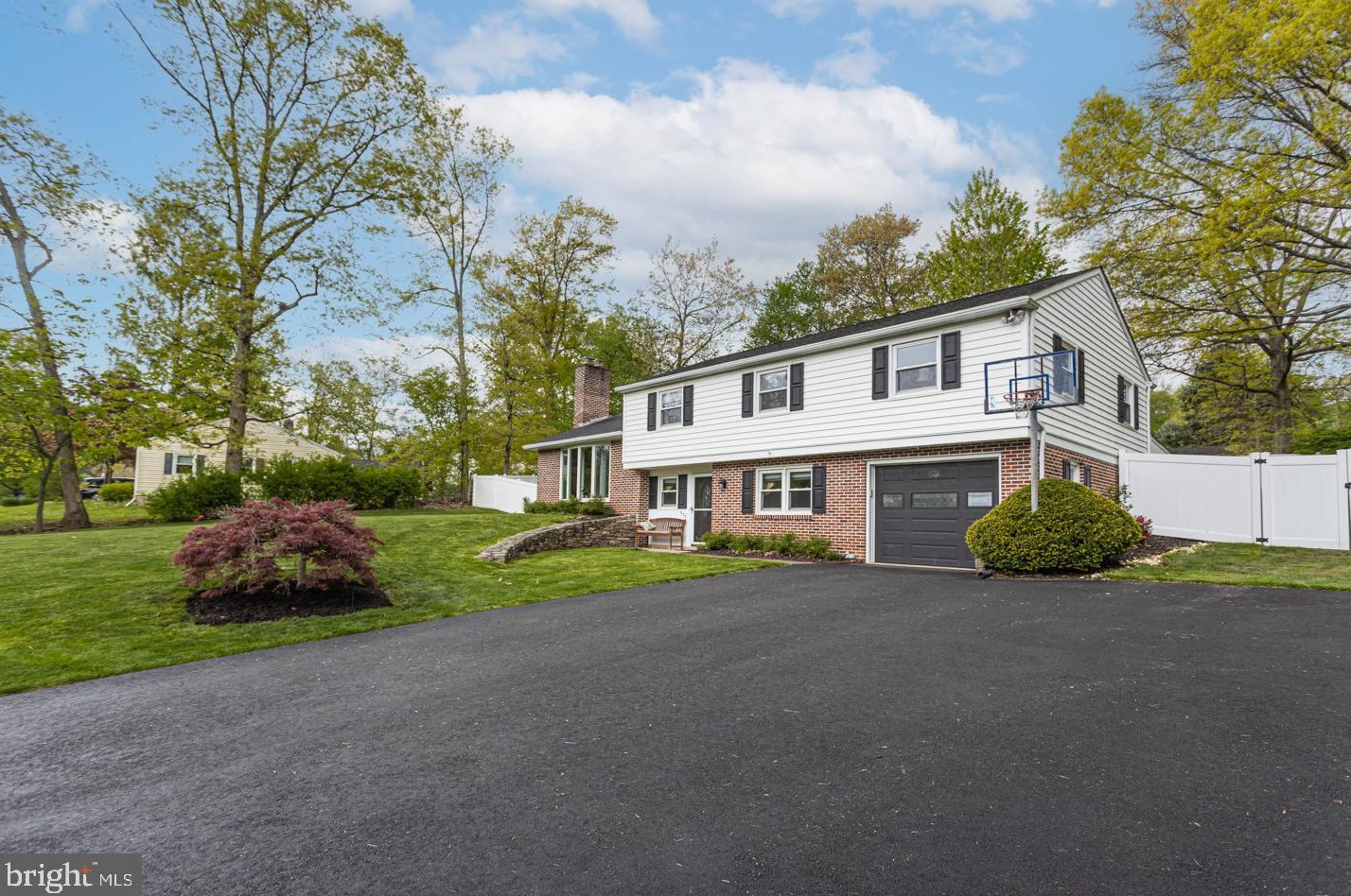 622 Highland Dr, Perkasie, PA 18944