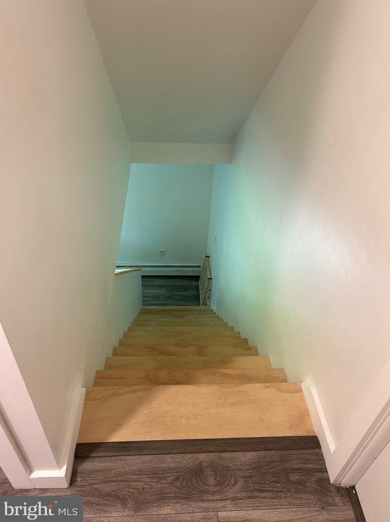 20 Ruby Ln, Levittown PA  19055-1433 exterior