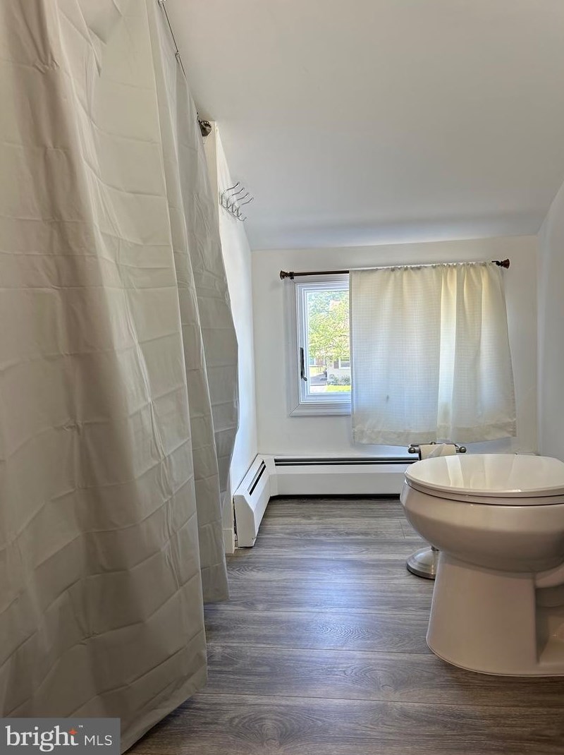 20 Ruby Ln, Levittown PA  19055-1433 exterior