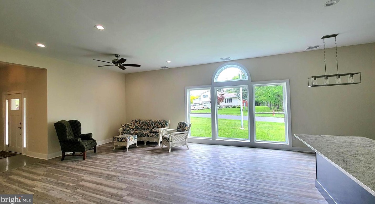 275 Yardley, Levittown, PA 19054