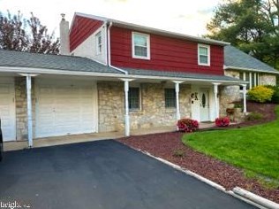 715 Spring Hill Rd, Langhorne, PA 19053-1921