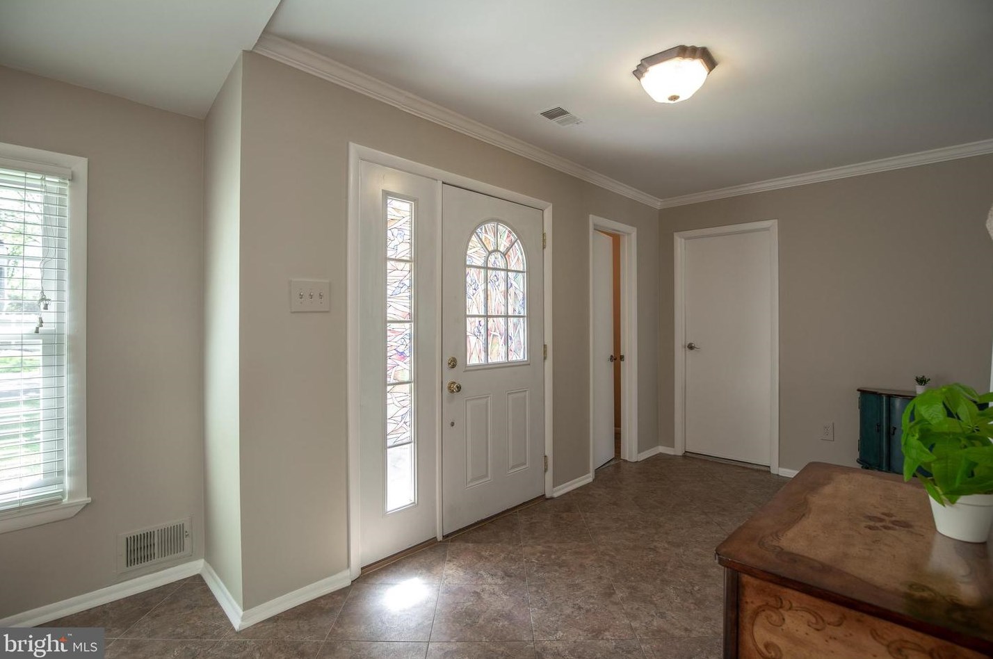 195 Commonwealth Dr, Upper Makefield, PA 18940-1428