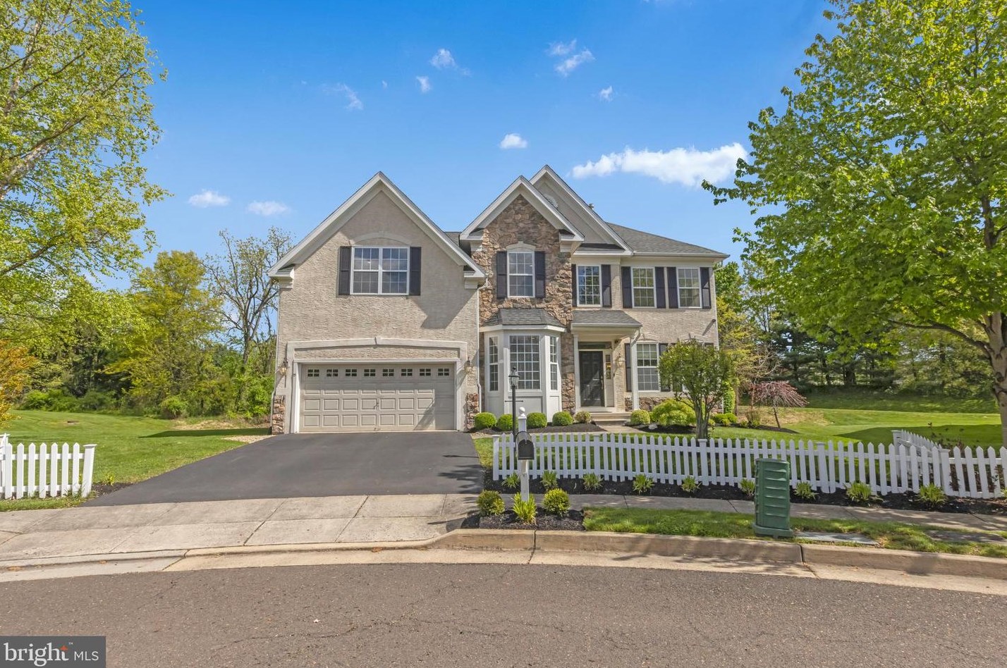 15 Kingsley Ct, Upper Makefield, PA 18940