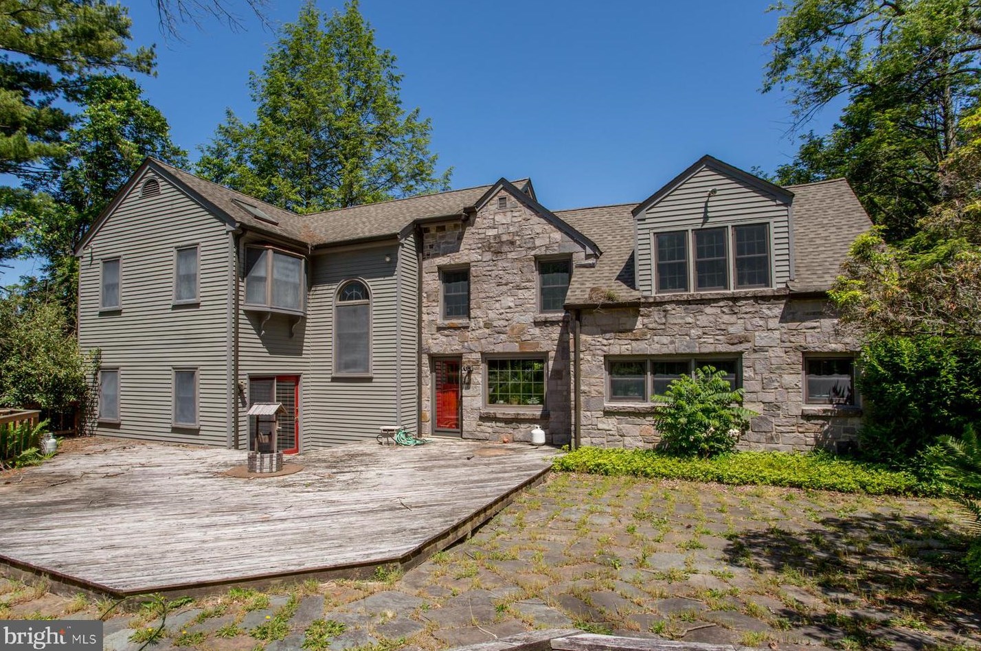 474 Lurgan Rd, New Hope, PA 18938-9255