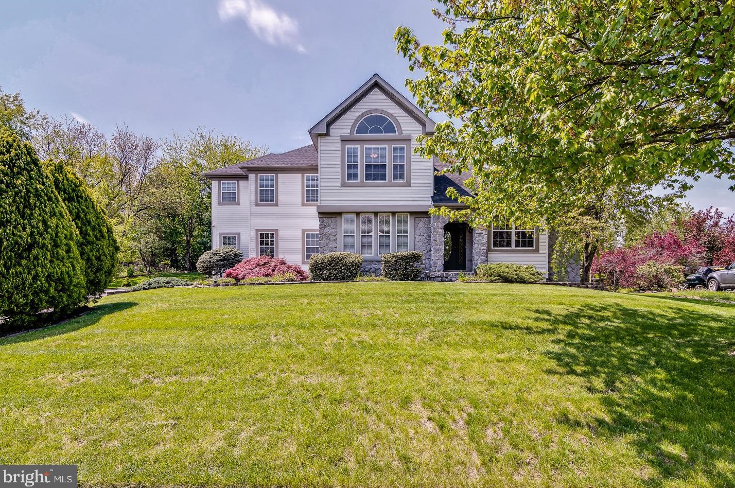 206 Somerset Cir, Chalfont, PA 18914