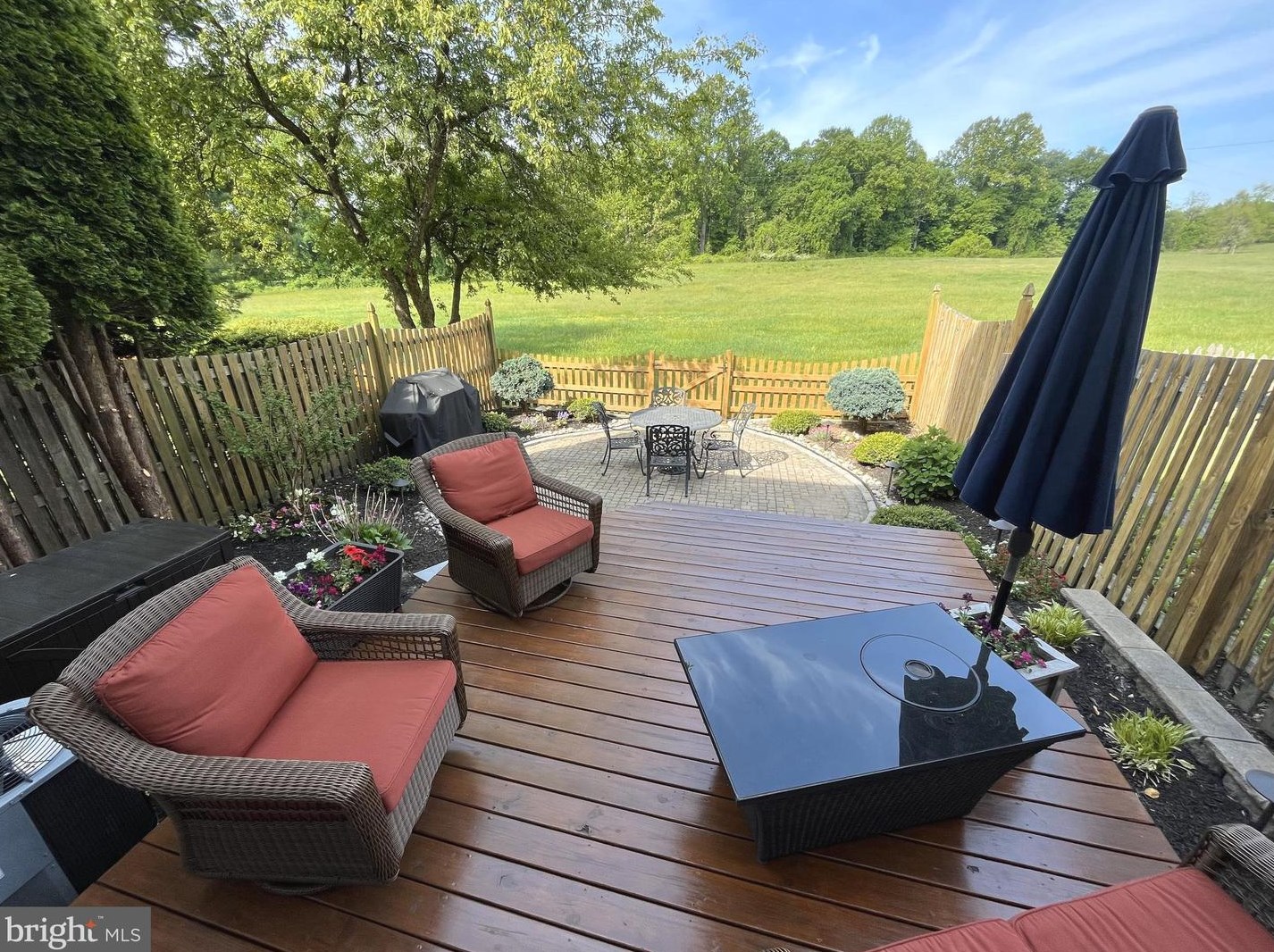 33 Kirkwood Dr, Upper Makefield, PA 18940-1745