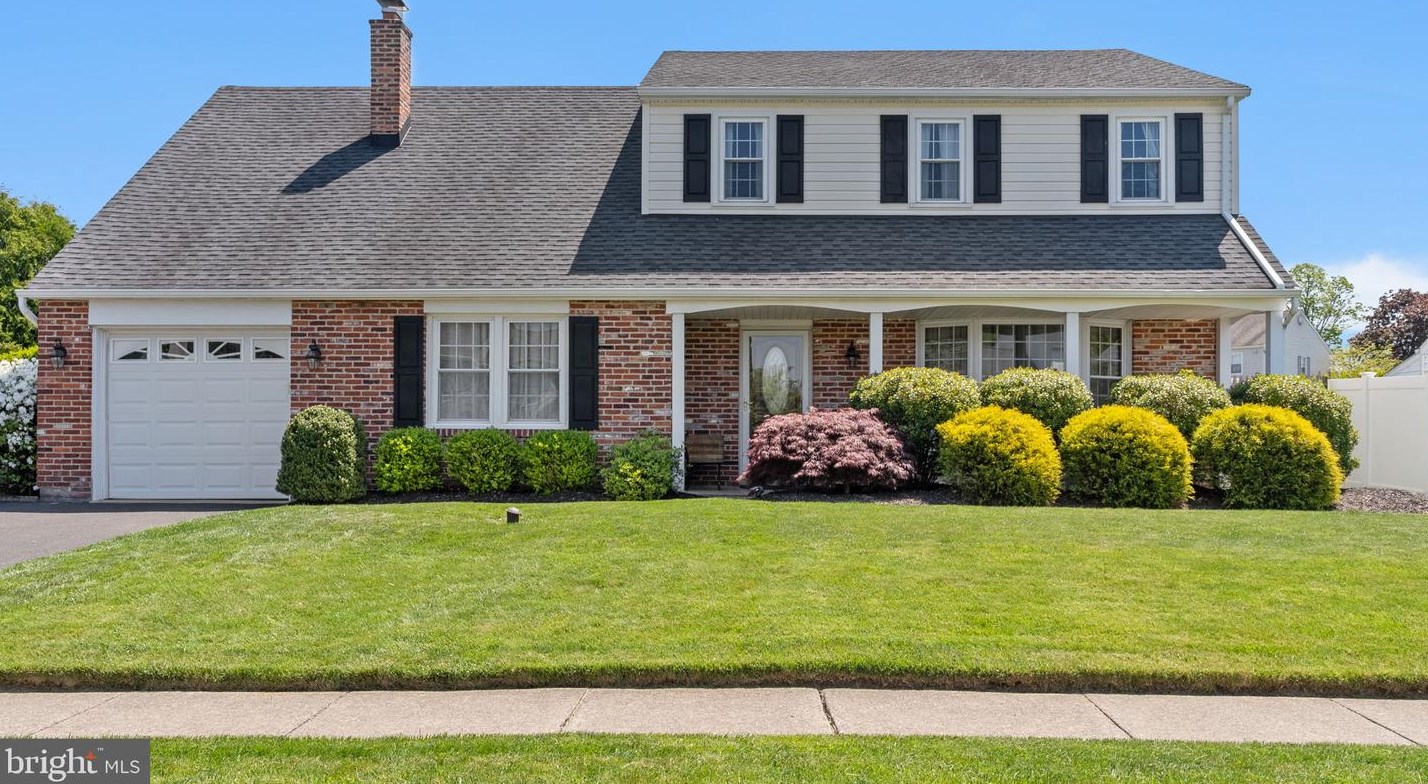 26 Windham Dr, Langhorne, PA 19047-1511