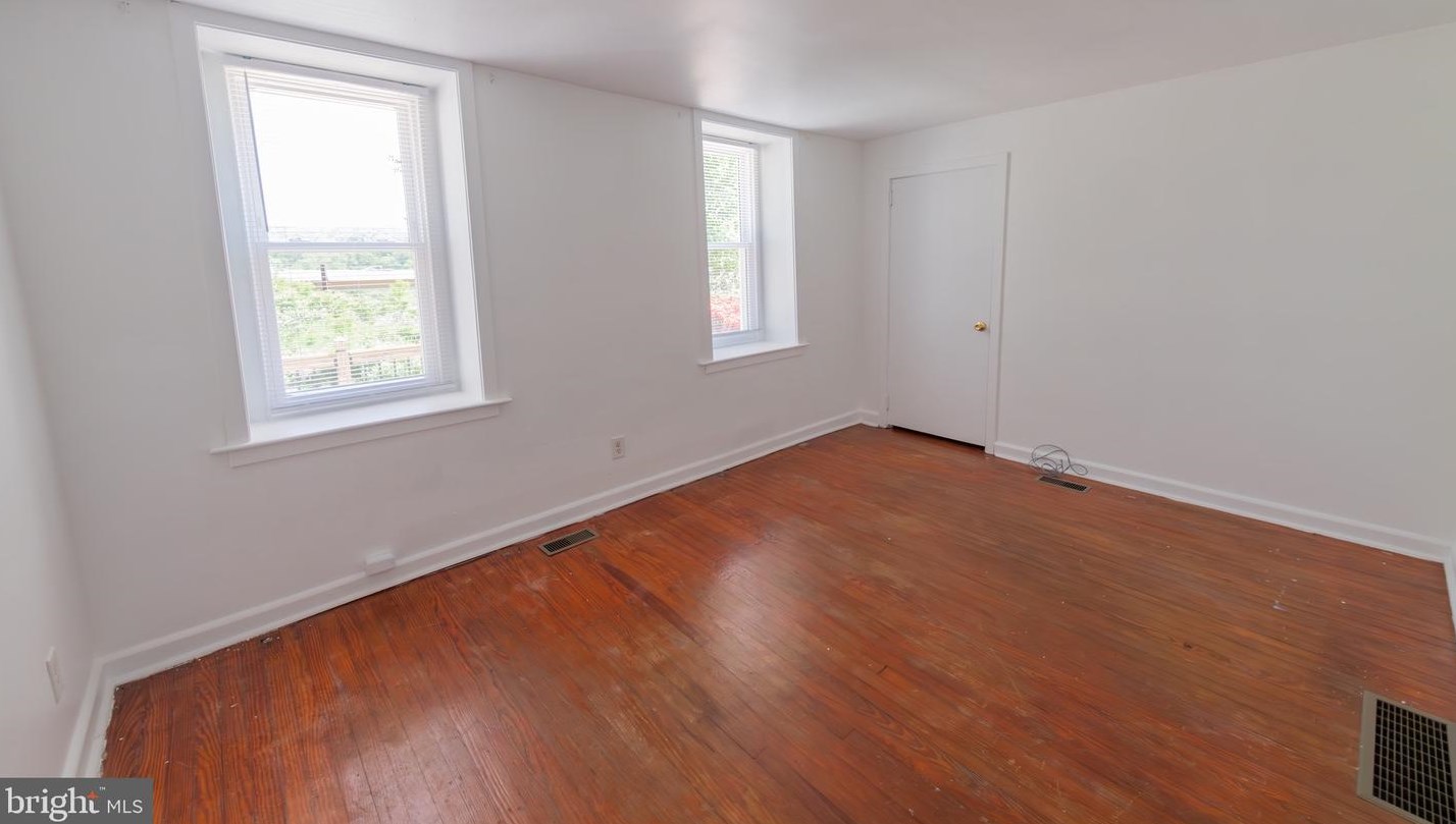 2149 Old Lincoln Hwy, Langhorne PA  19047-3245 exterior