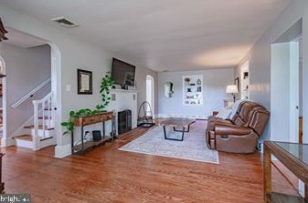 525 Lawn Ave, Sellersville PA  18960-2105 exterior