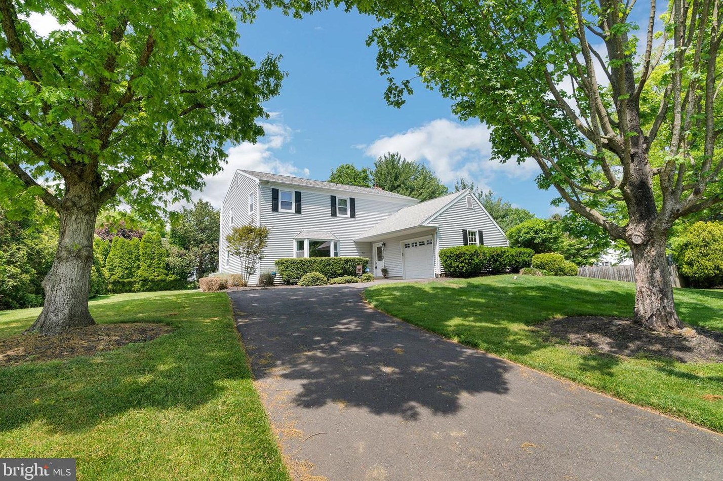907 Quincy Dr, Yardley, PA 19067