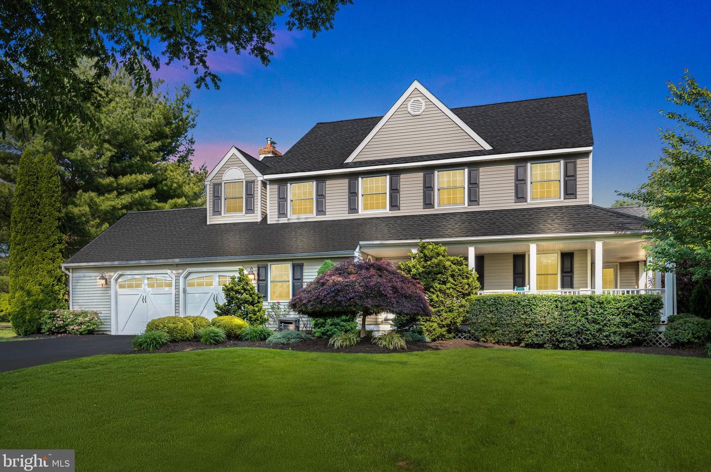 15 Jacqueline Cir, Southampton, PA 18954-1134