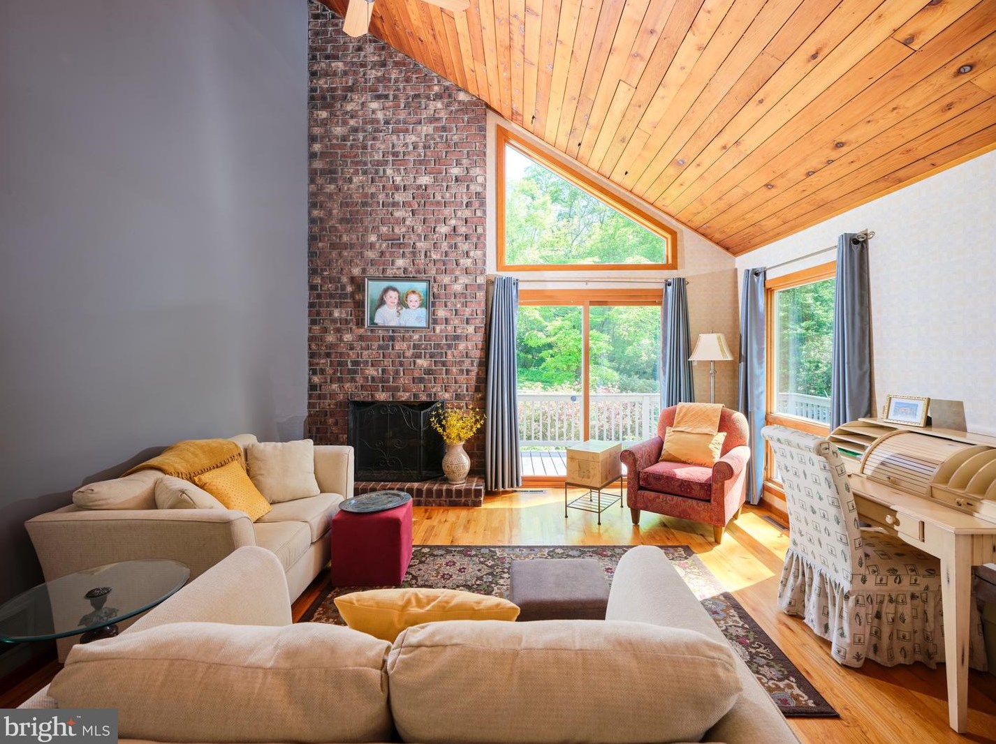 110 W Ferry Rd, Yardley, PA 19067