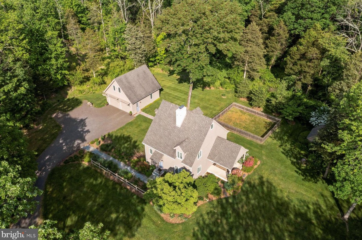 53 Stagecoach Rd, Pipersville, PA 18947