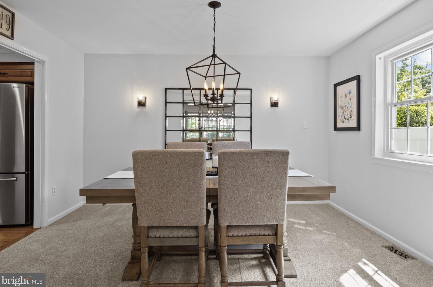 278 Burgundy Ln, Upper Makefield PA  18940-1666 exterior