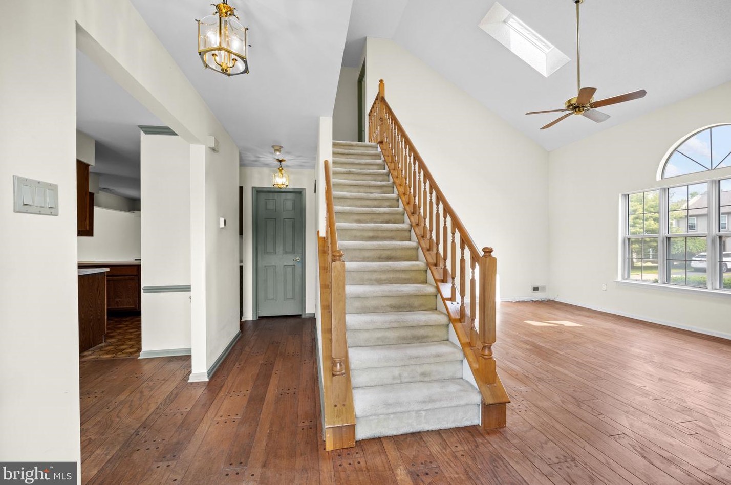 1 Laurel Cir, Upper Makefield, PA 18940-3221
