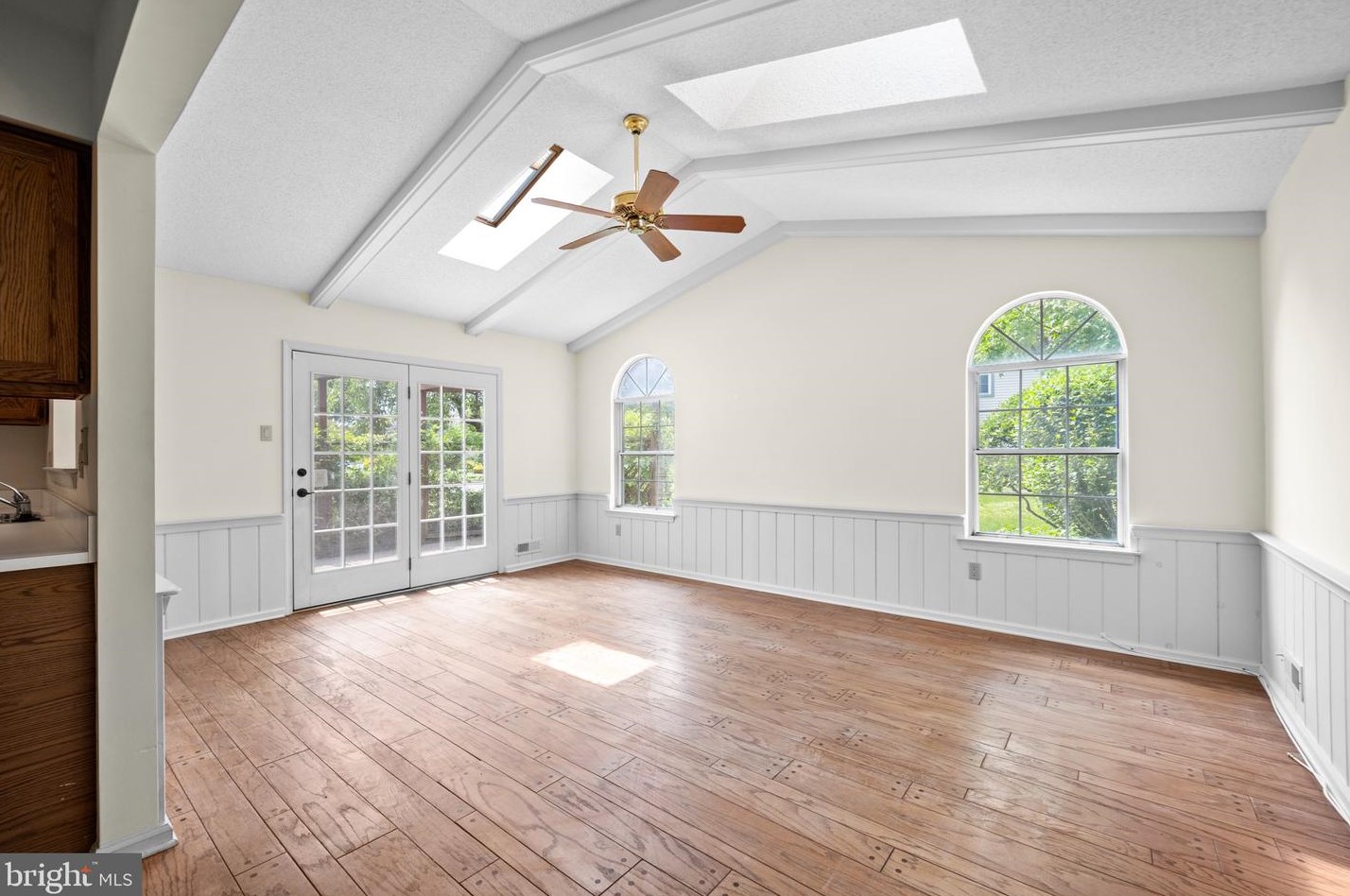 1 Laurel Cir, Upper Makefield PA  18940-3221 exterior