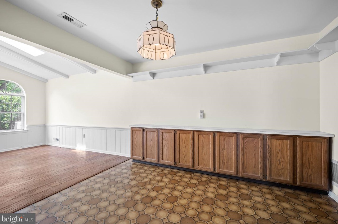 1 Laurel Cir, Upper Makefield PA  18940-3221 exterior