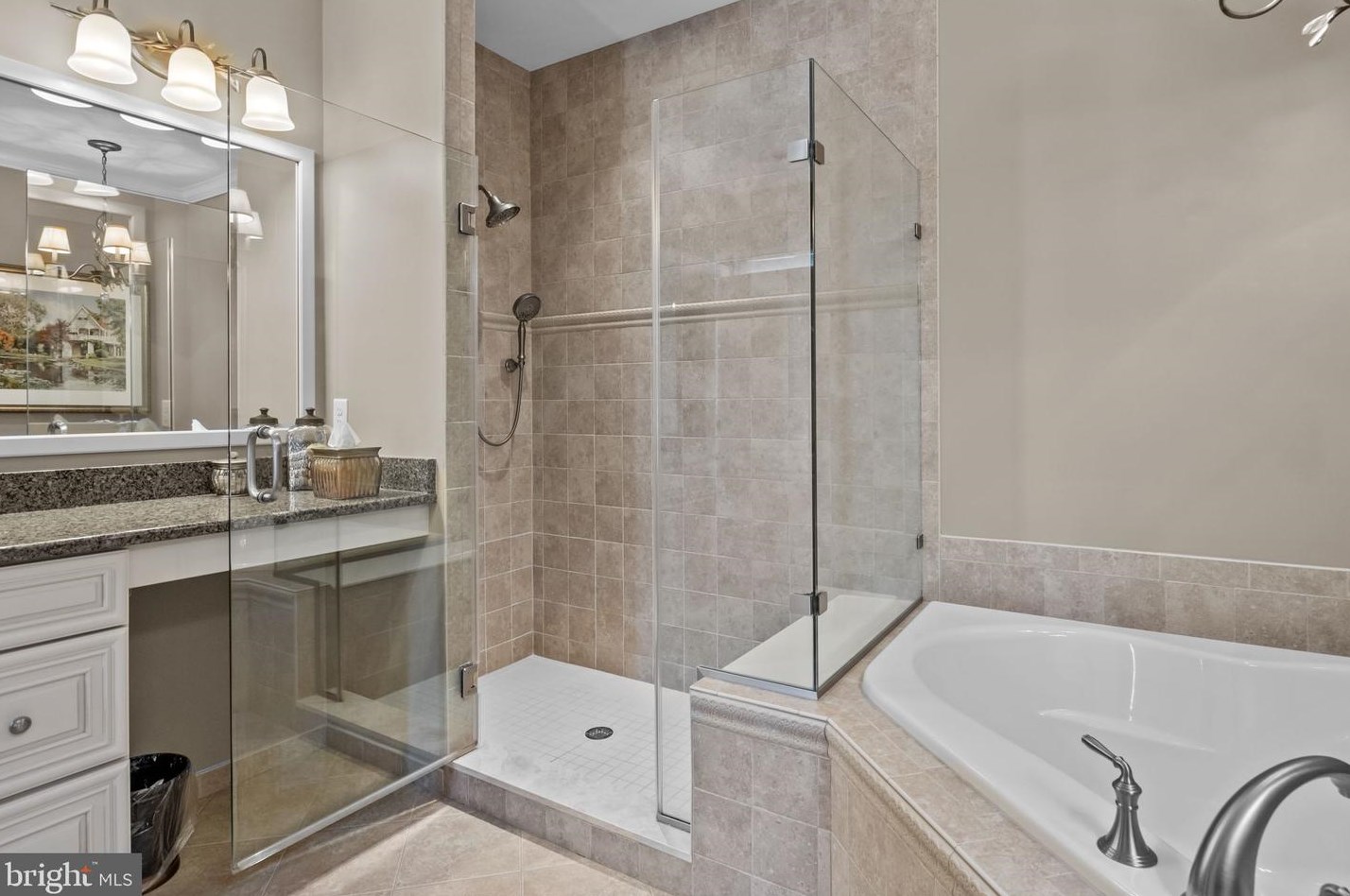 206 Sebastian Aly, Upper Makefield PA 18940-4525 exterior