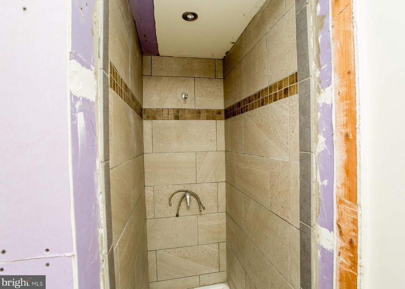 620 Schwenkmill Rd, Perkasie PA  18944-2248 exterior