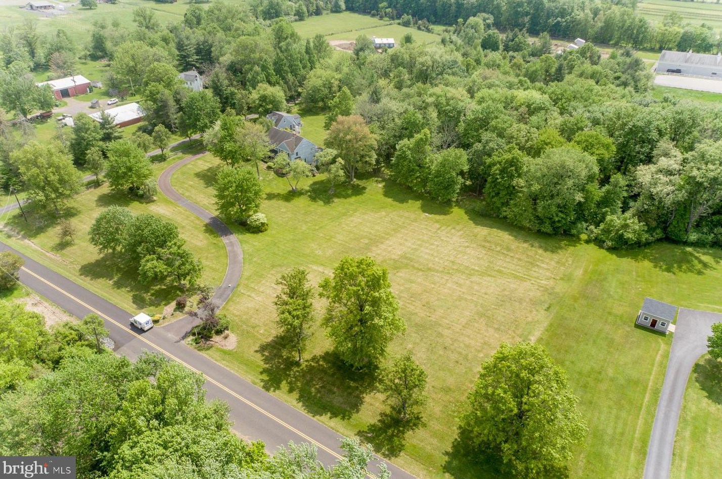 620 Schwenkmill Rd, Perkasie PA  18944-2248 exterior