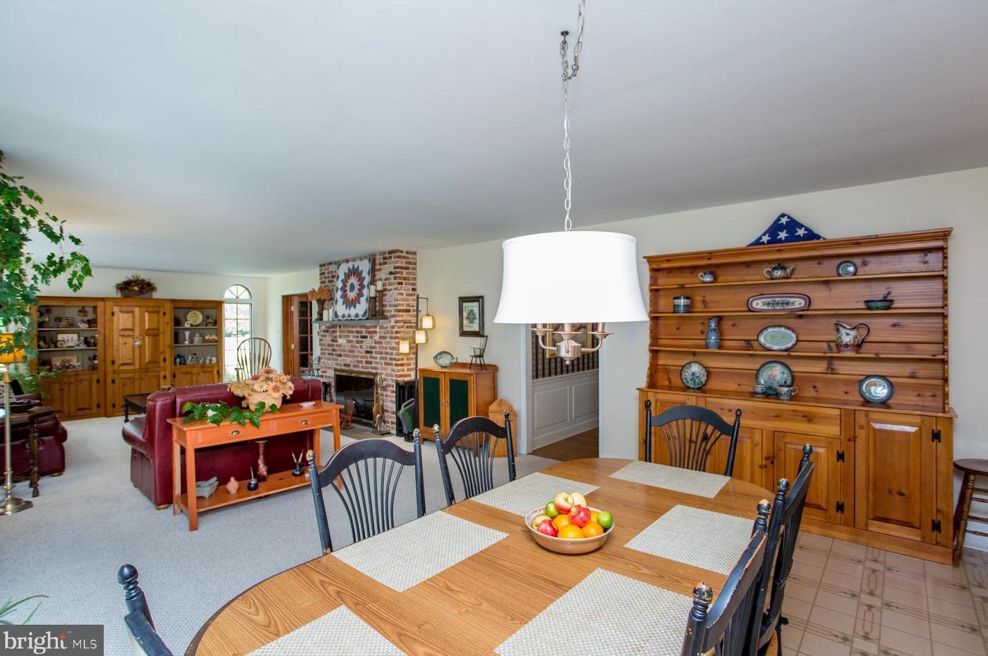 620 Schwenkmill Rd, Perkasie PA  18944-2248 exterior