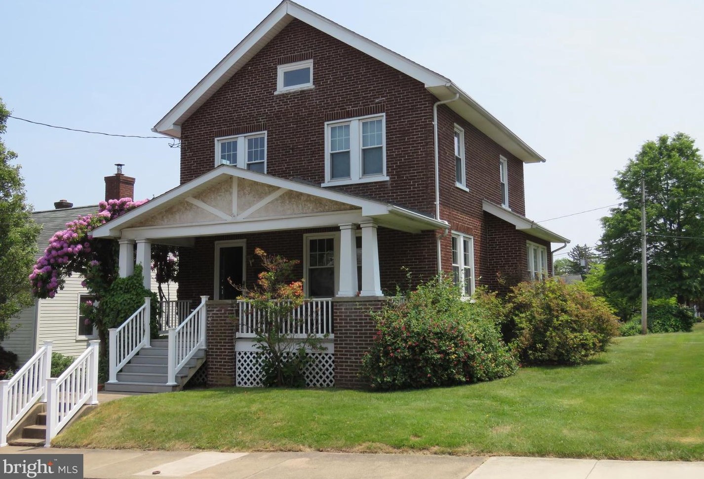 331 6th St, Perkasie, PA 18944-1430