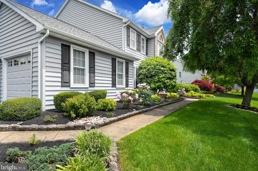 41 Gunning Ln, Langhorne, PA 19047-8514