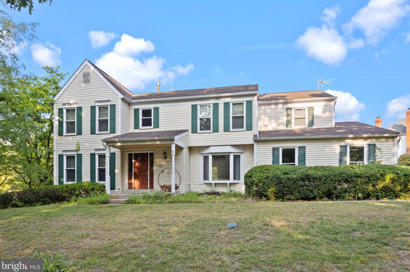90 Wood Duck Ln, Langhorne, PA 19047-8239