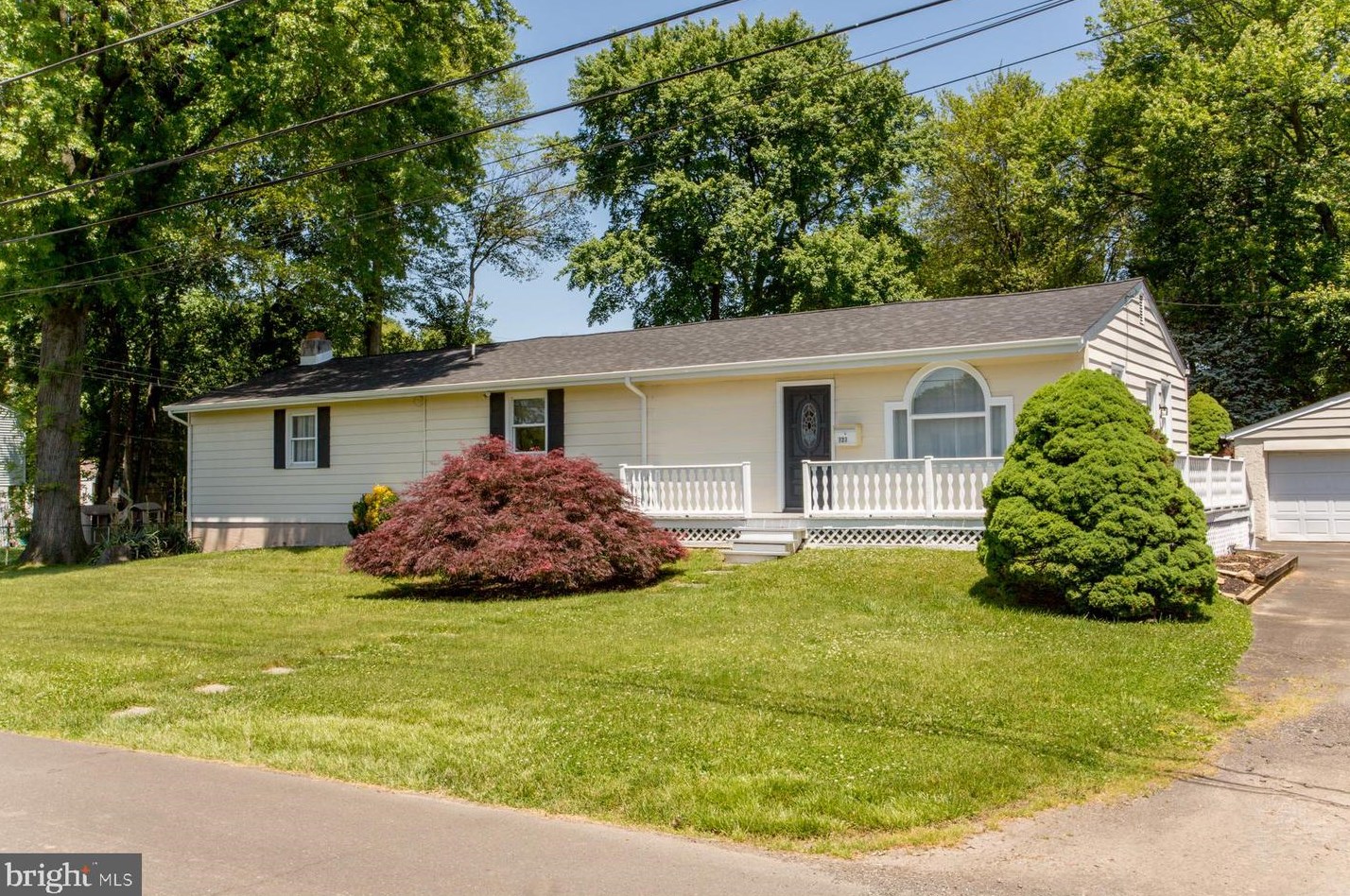 727 Linden Ave, Langhorne, PA 19047-5922