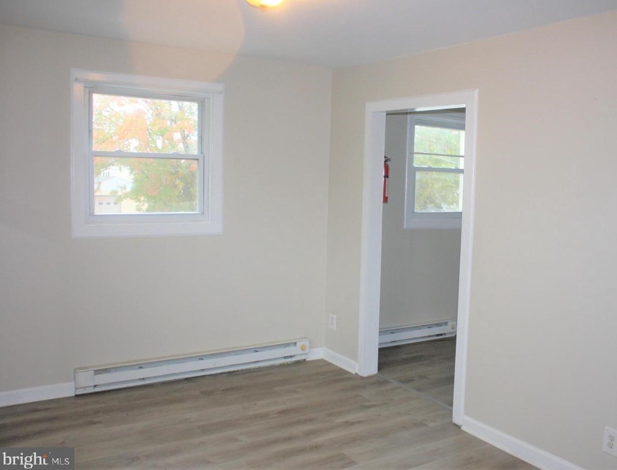 307 Headley St #5, Edgely, PA 19007
