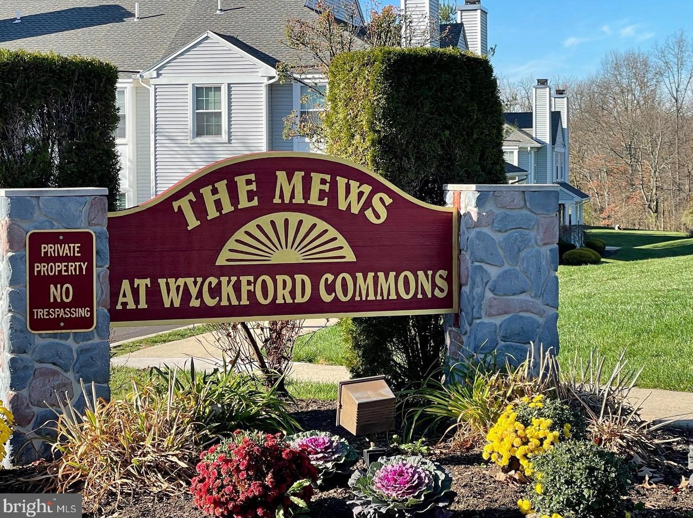 803 Mews Dr, Sellersville PA  18960-2741 exterior