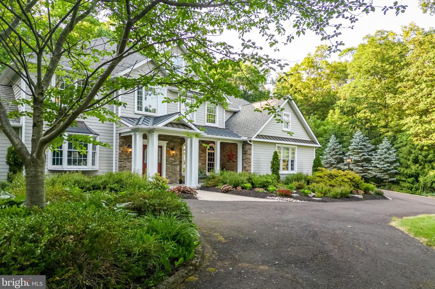719 Cathill Rd, Sellersville, PA 18960-1309