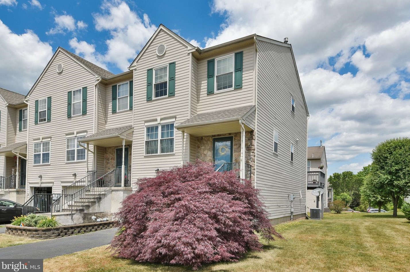 167 Strawberry Ln, Perkasie, PA 18944-4626