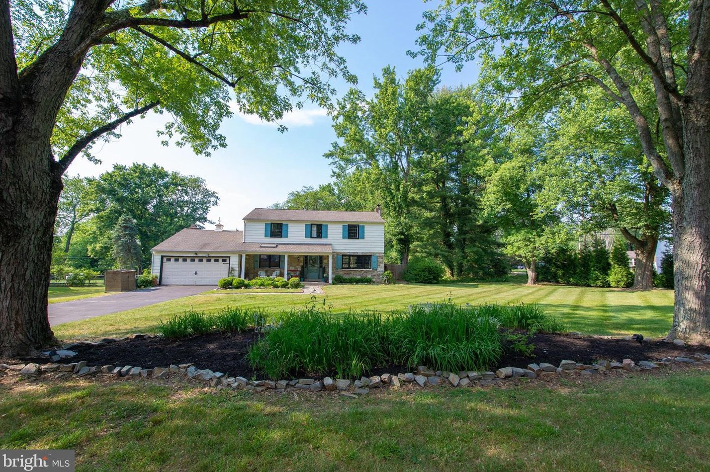 113 Green Valley Rd, Langhorne, PA 19047-1124