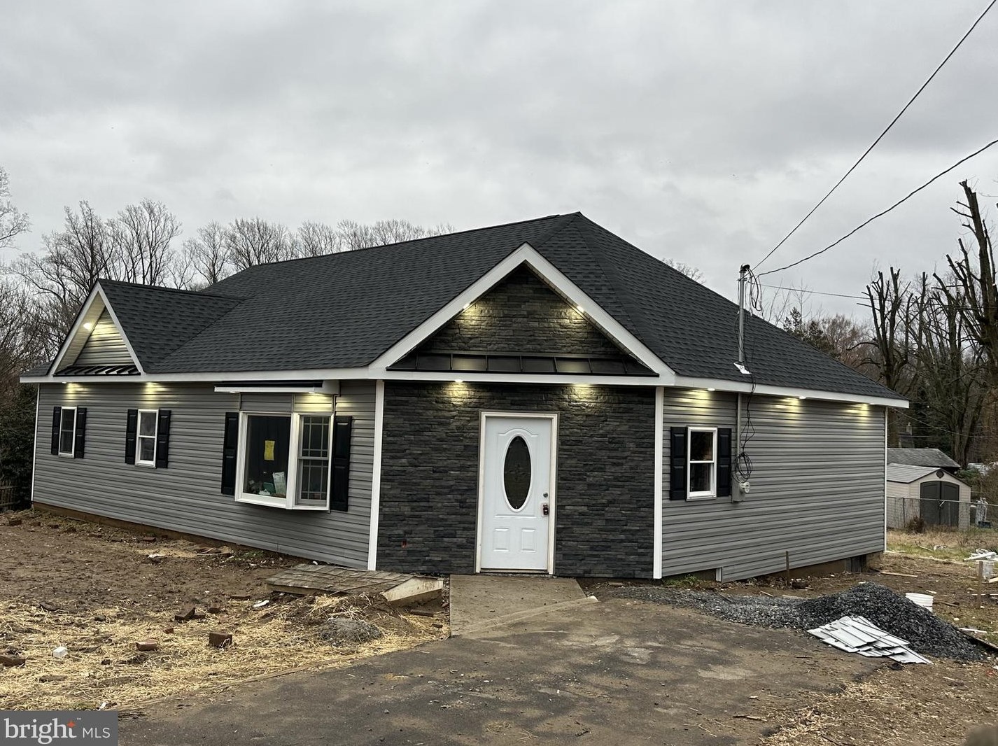 631 Woodward Ave, Langhorne, PA 19047