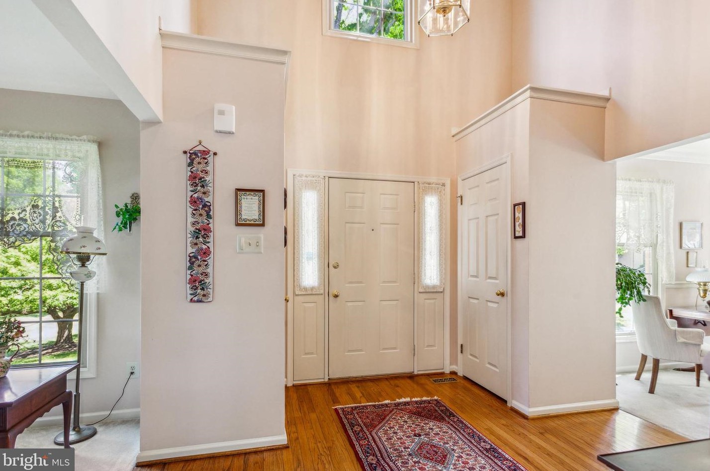 513 Windsor Ct, Chalfont, PA 18914-2056