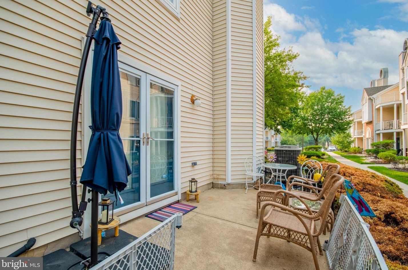 21 Natalie Ct, Levittown PA  19057-3608 exterior