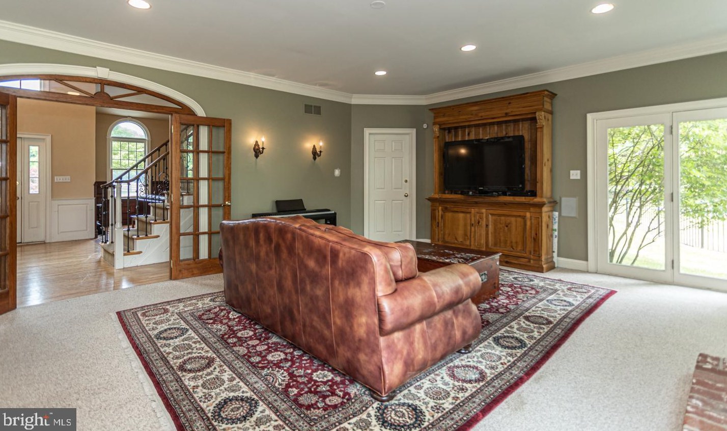 3 Casey Ct, Upper Makefield PA  18940-2621 exterior