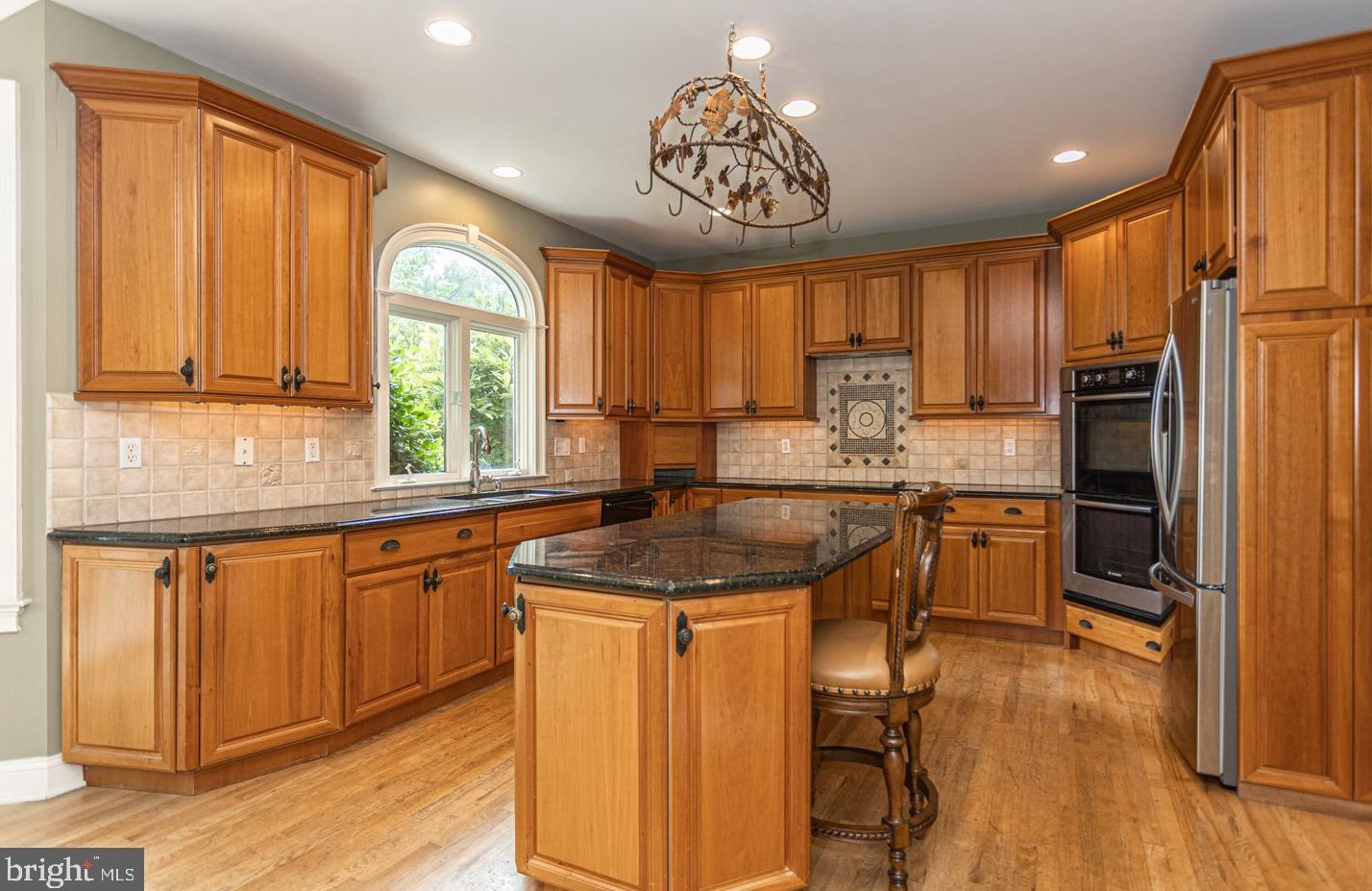 3 Casey Ct, Upper Makefield PA  18940-2621 exterior