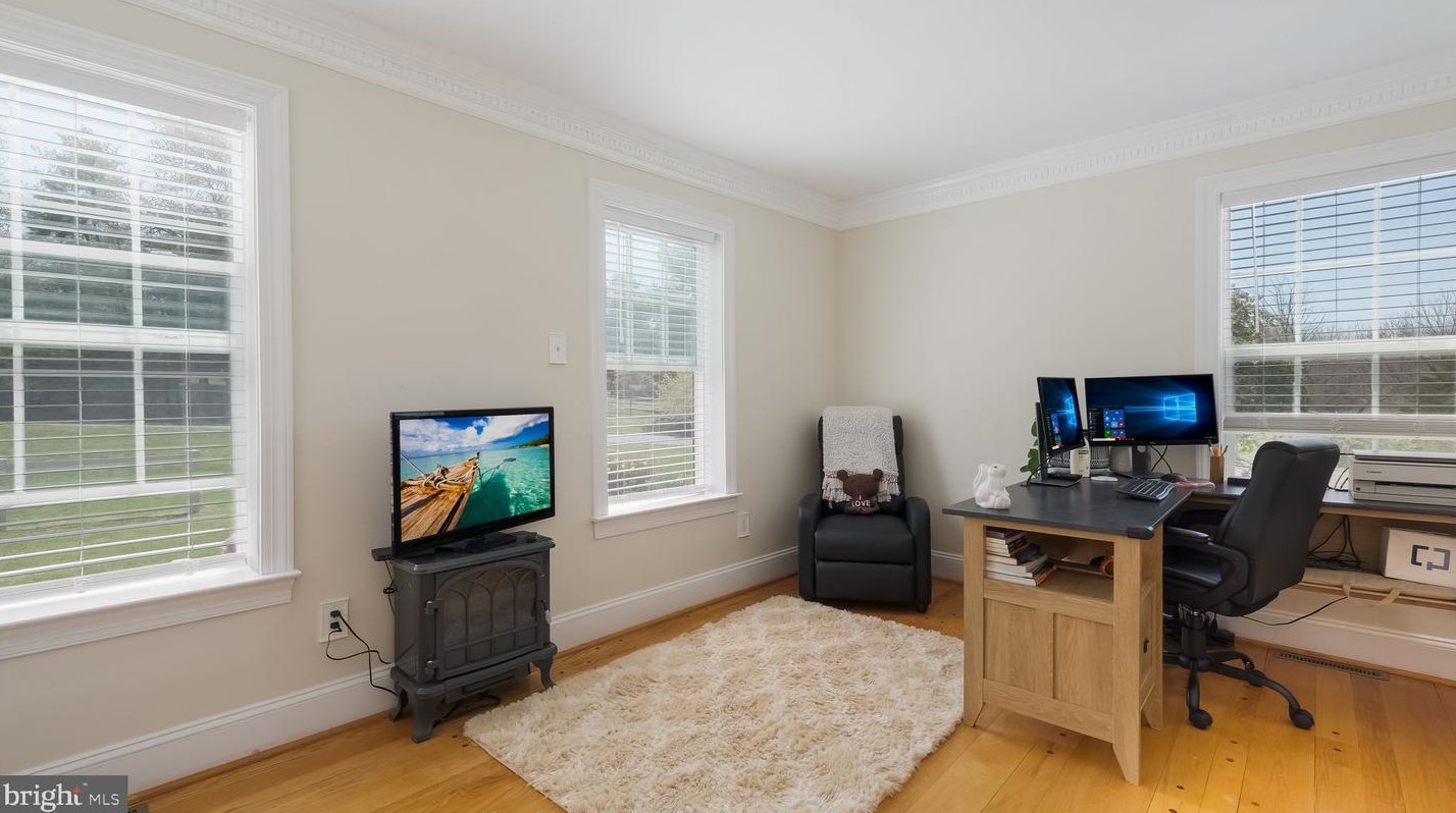 119 Timber Ridge Rd, Upper Makefield PA  18940-2809 exterior