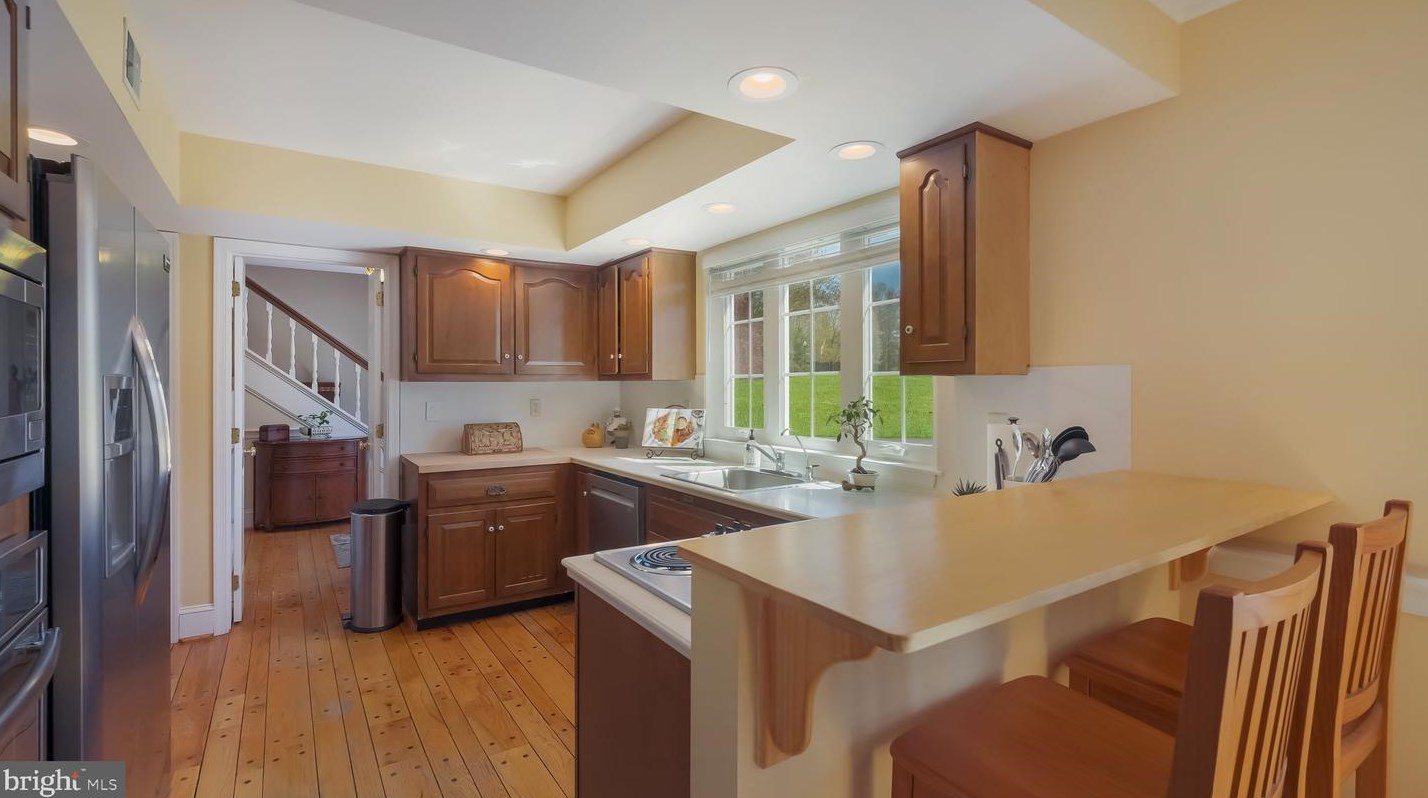 119 Timber Ridge Rd, Upper Makefield PA  18940-2809 exterior