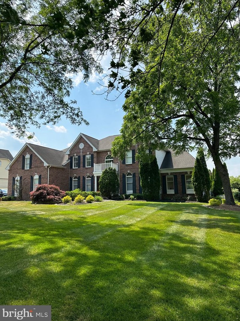 344 Ridge Ave, Upper Makefield PA  18940-3600 exterior