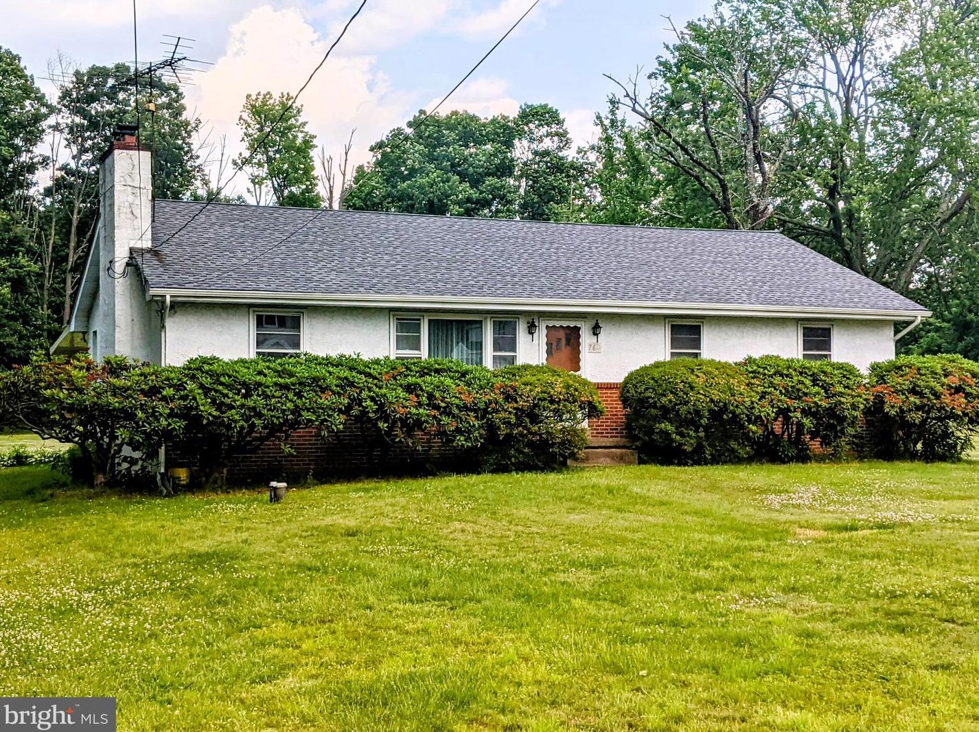 764 Woodbourne Rd, Langhorne, PA 19047-1300